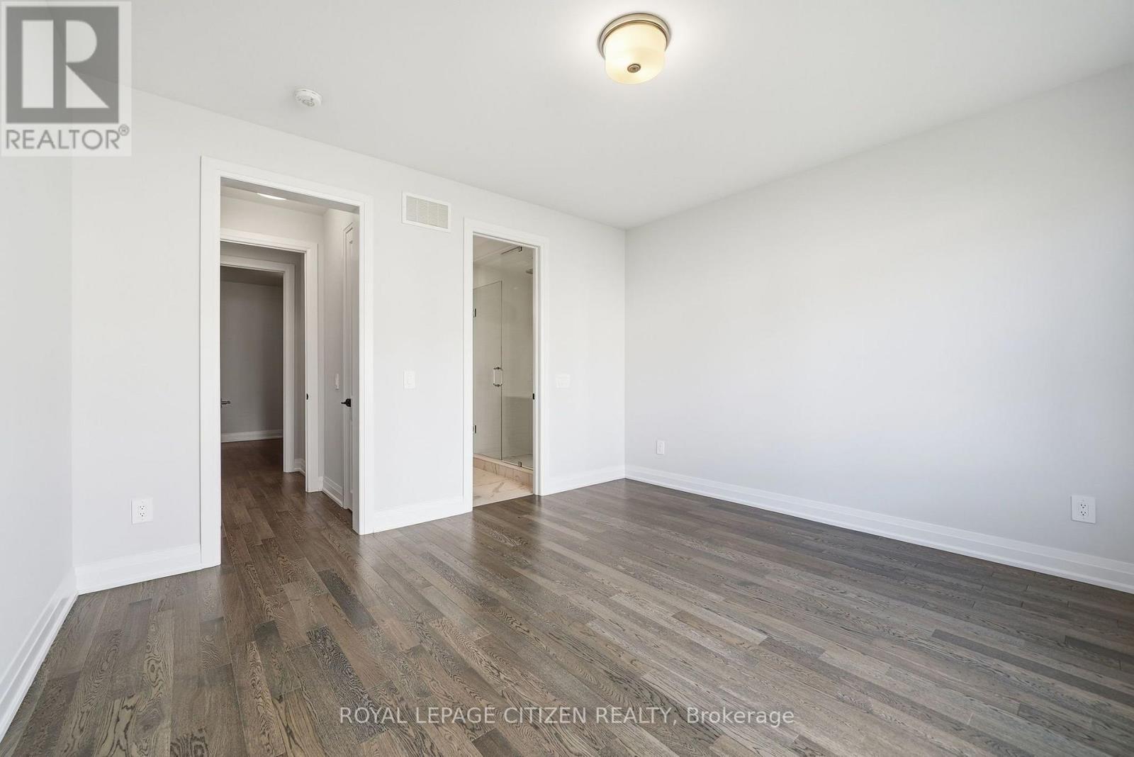 18 Mckay Avenue Property Photo 32