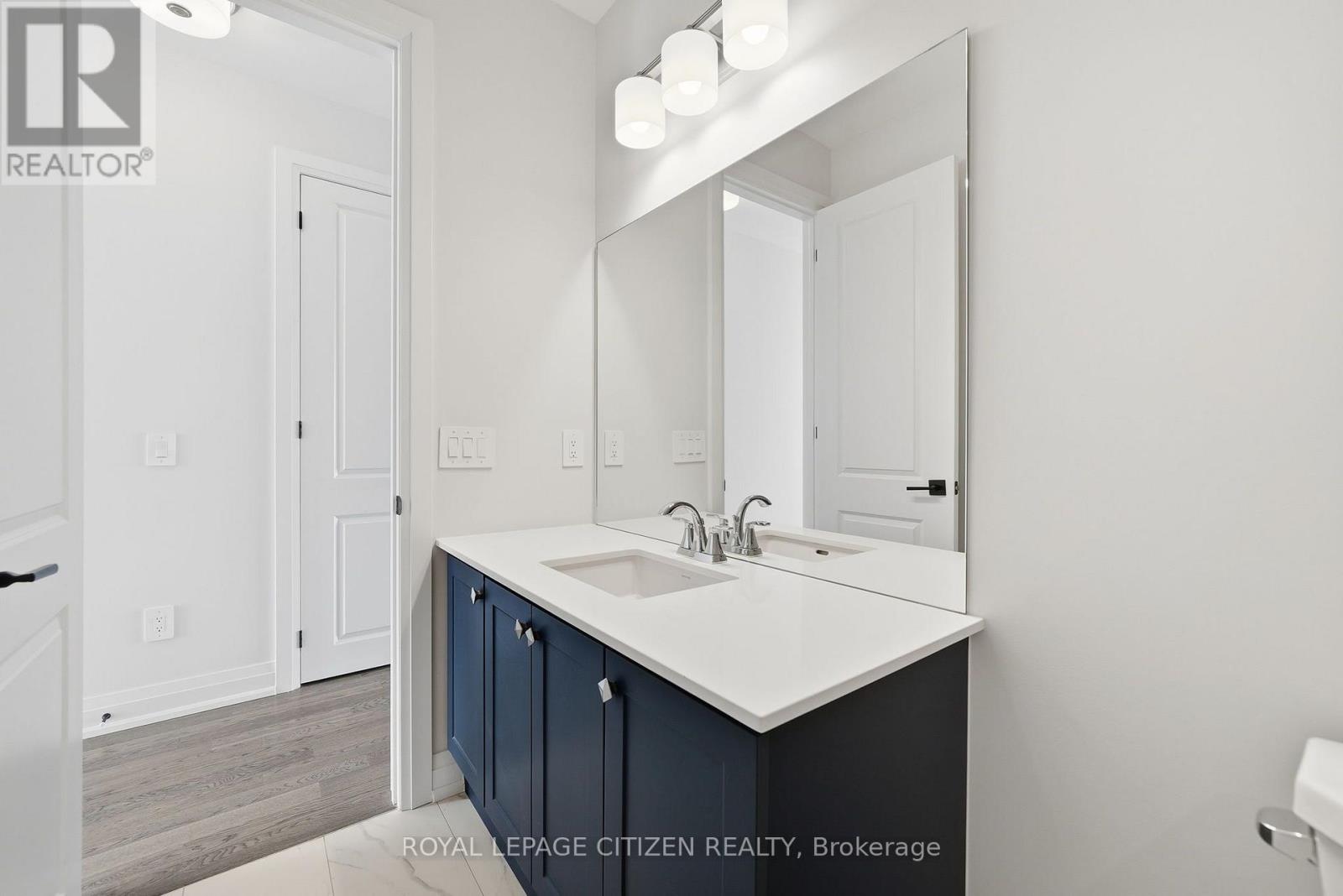 18 Mckay Avenue Property Photo 36