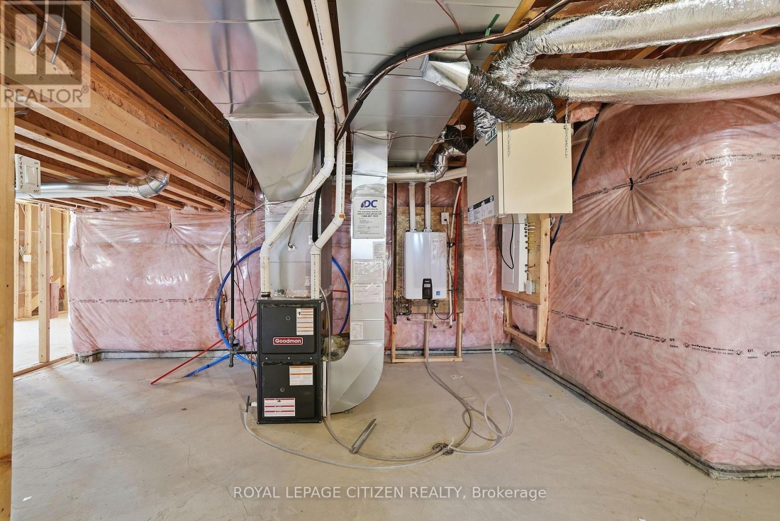 18 Mckay Avenue Property Photo 46