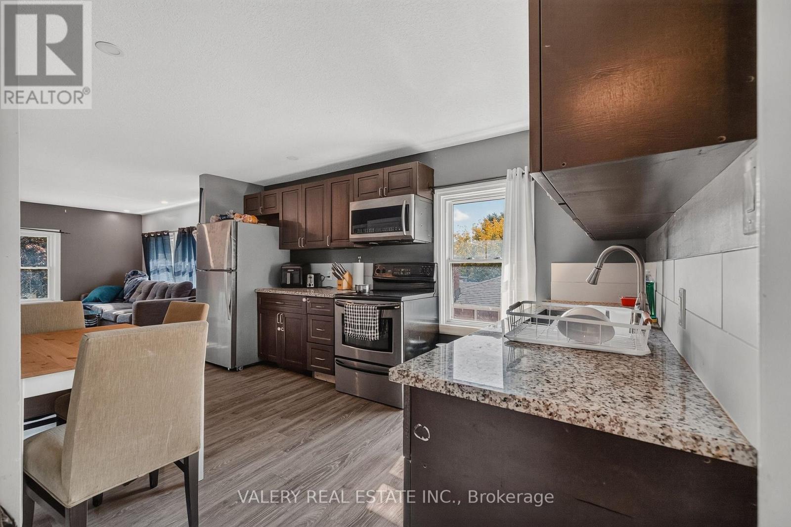 752 Sherring Street Property Photo 11