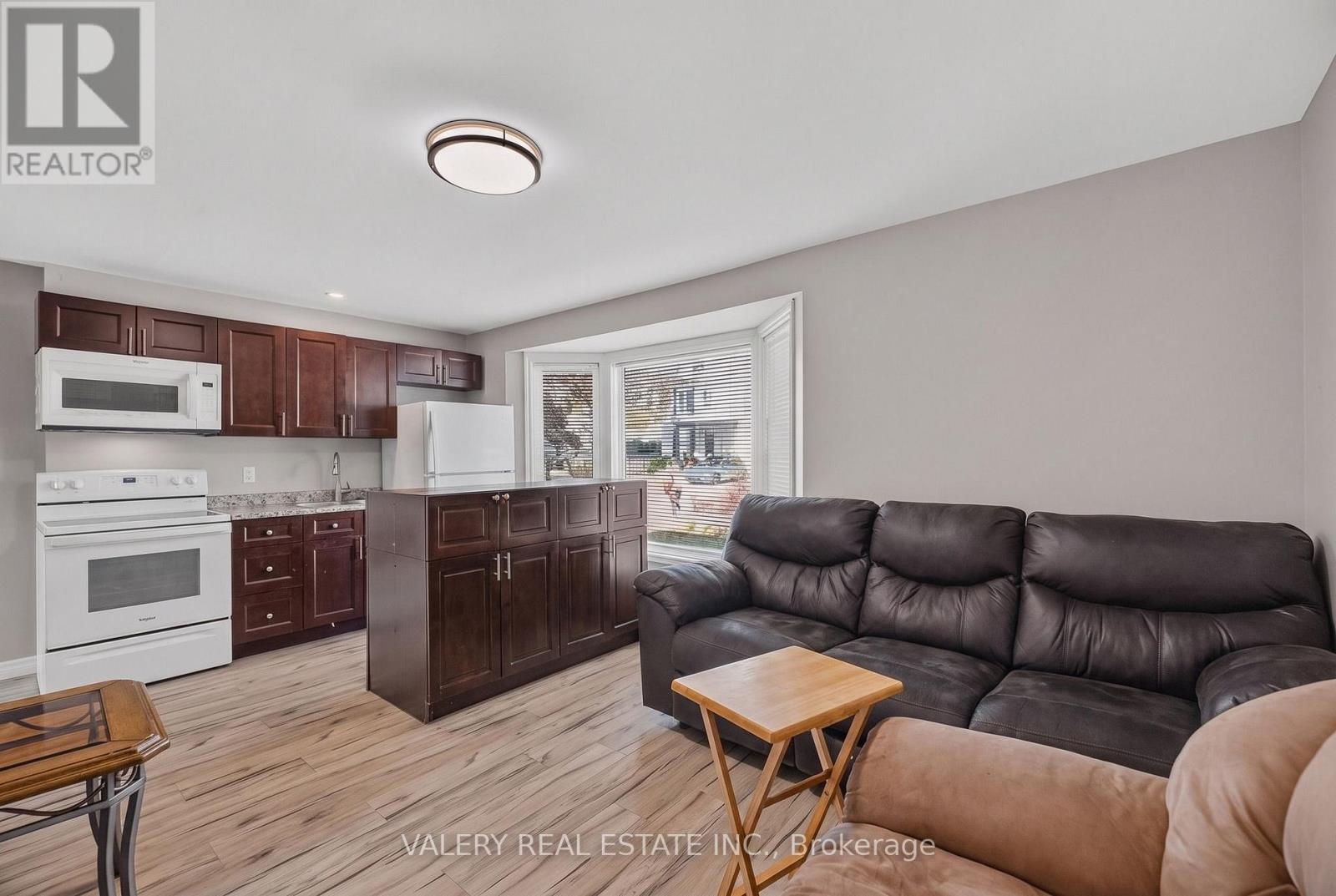 752 Sherring Street Property Photo 22