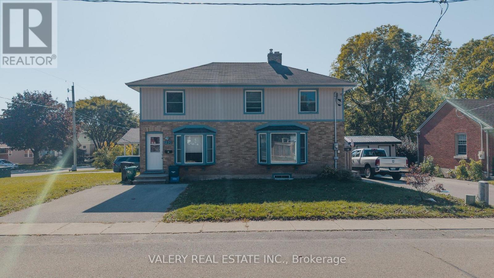 752 Sherring Street Property Photo 28