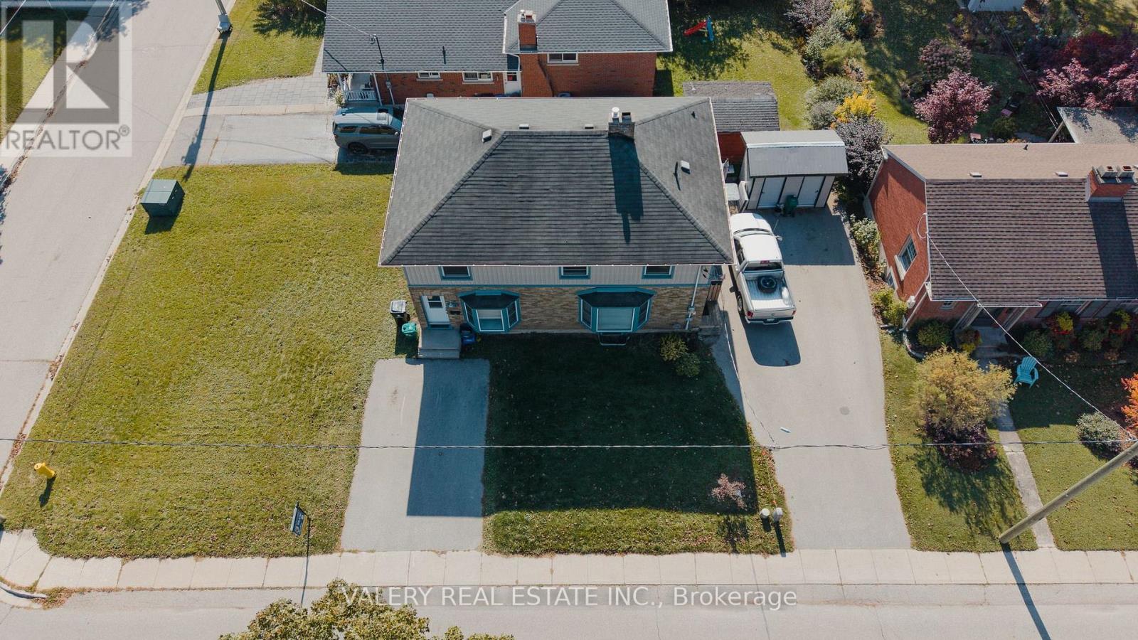 752 Sherring Street Property Photo 30