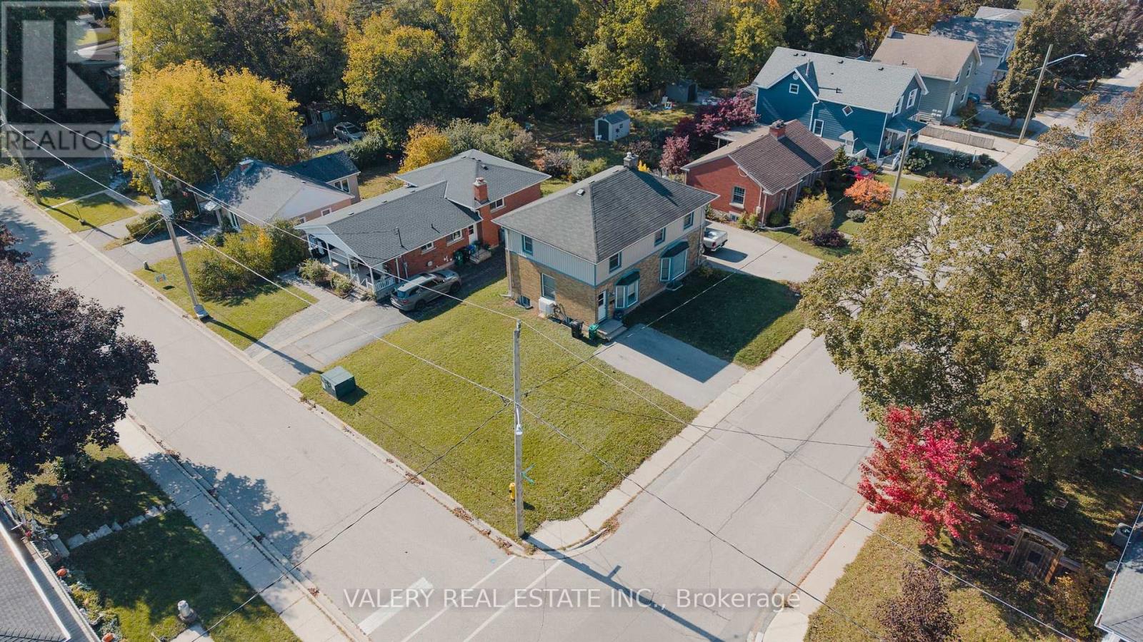 752 Sherring Street Property Photo 32