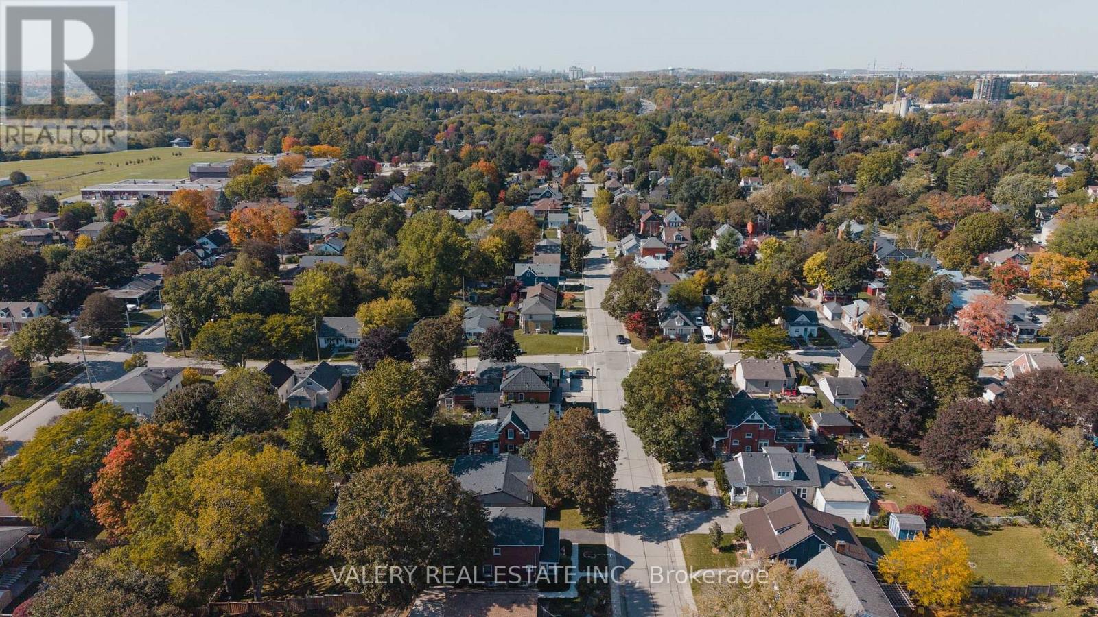 752 Sherring Street Property Photo 35