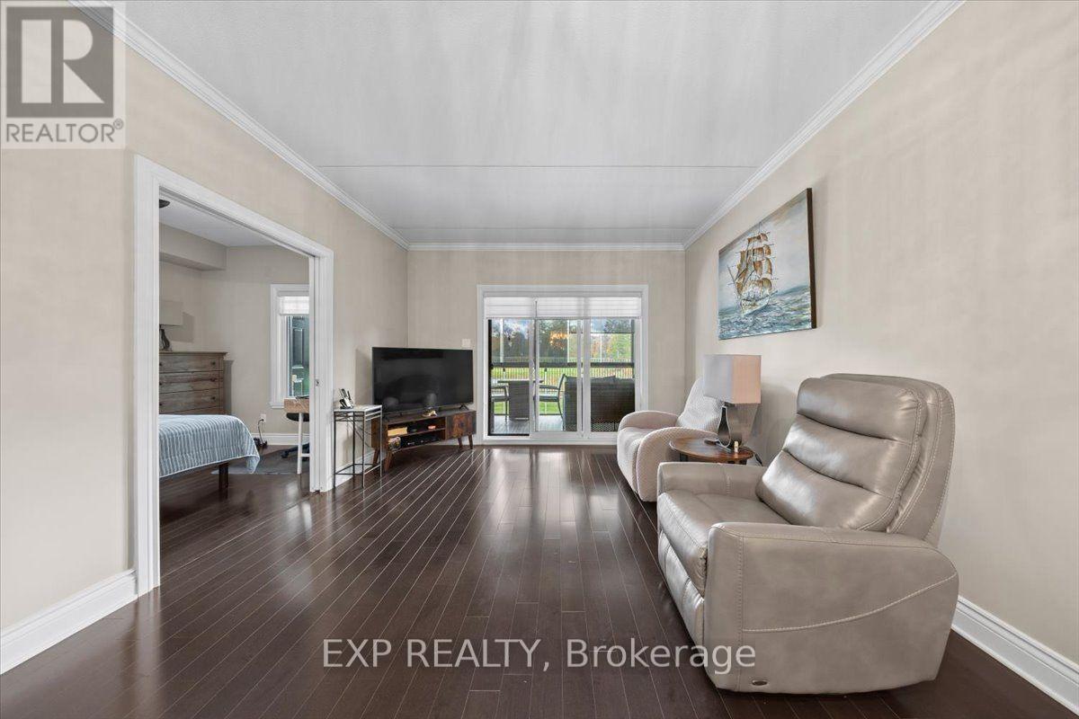 113 - 290 Masters Lane Property Photo 14