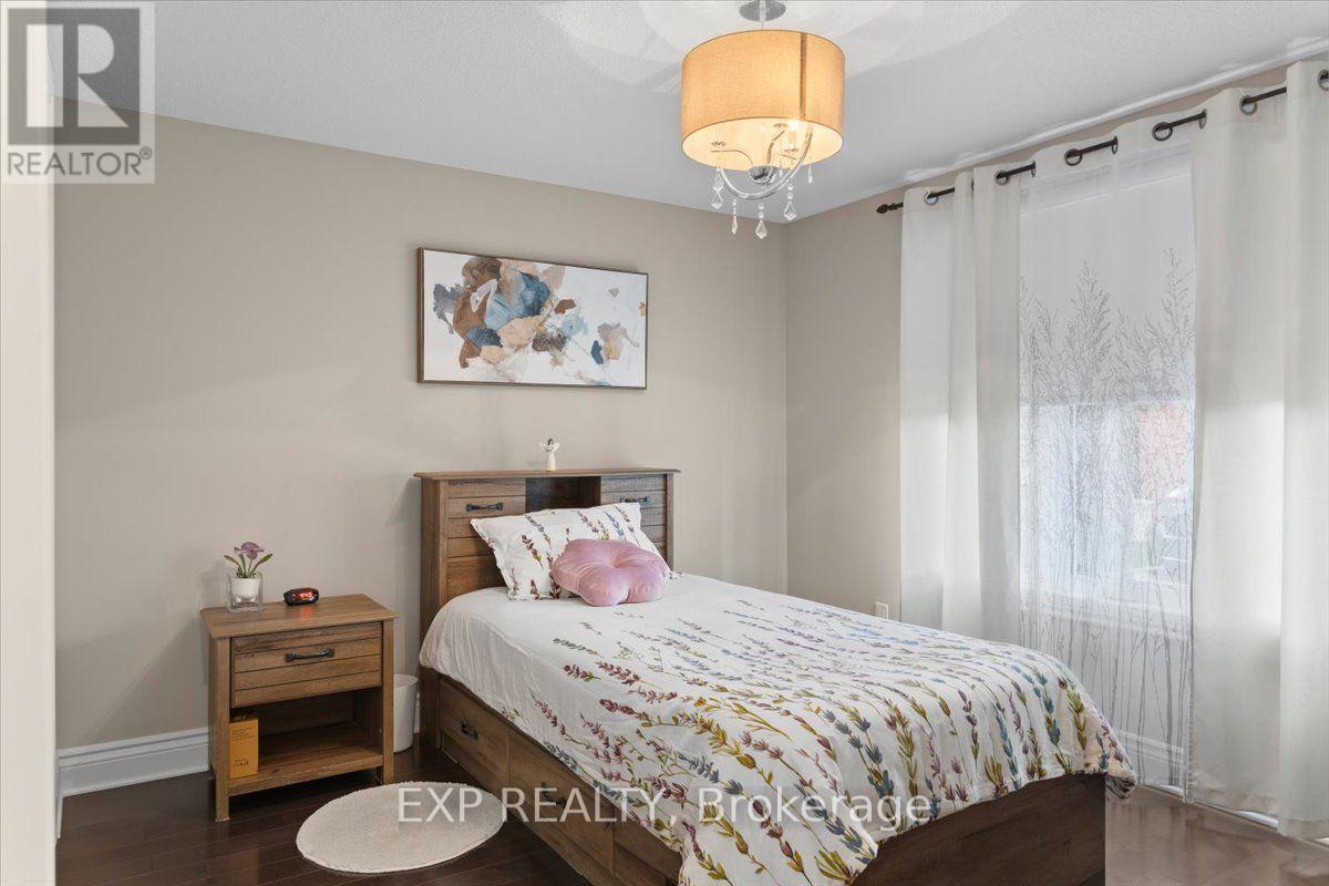 113 - 290 Masters Lane Property Photo 19