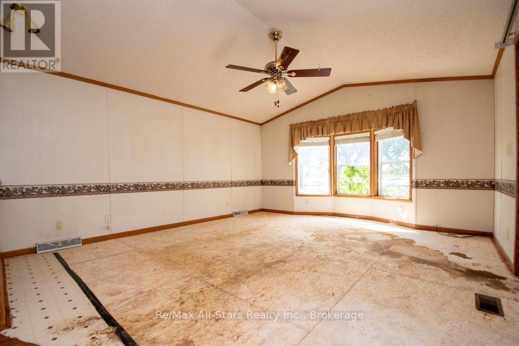 4 Mcgregor Drive Property Photo 15