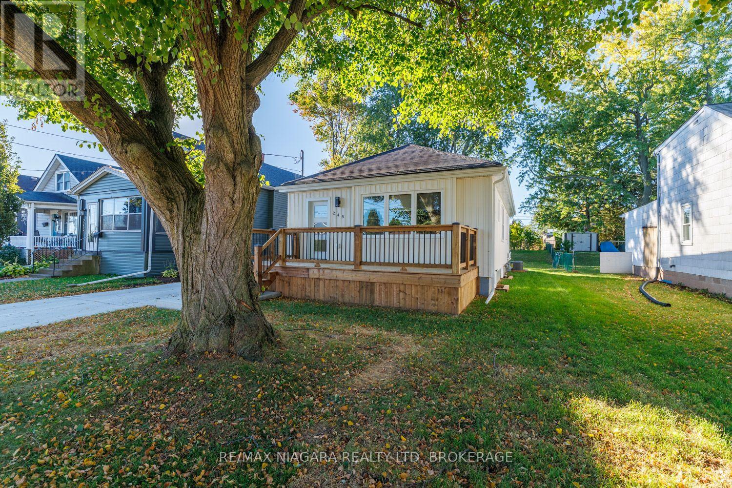 245 Bowen Road Property Photo 3