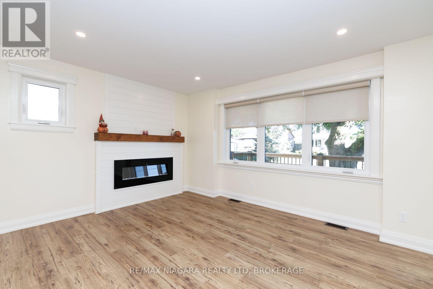 245 Bowen Road Property Photo 8
