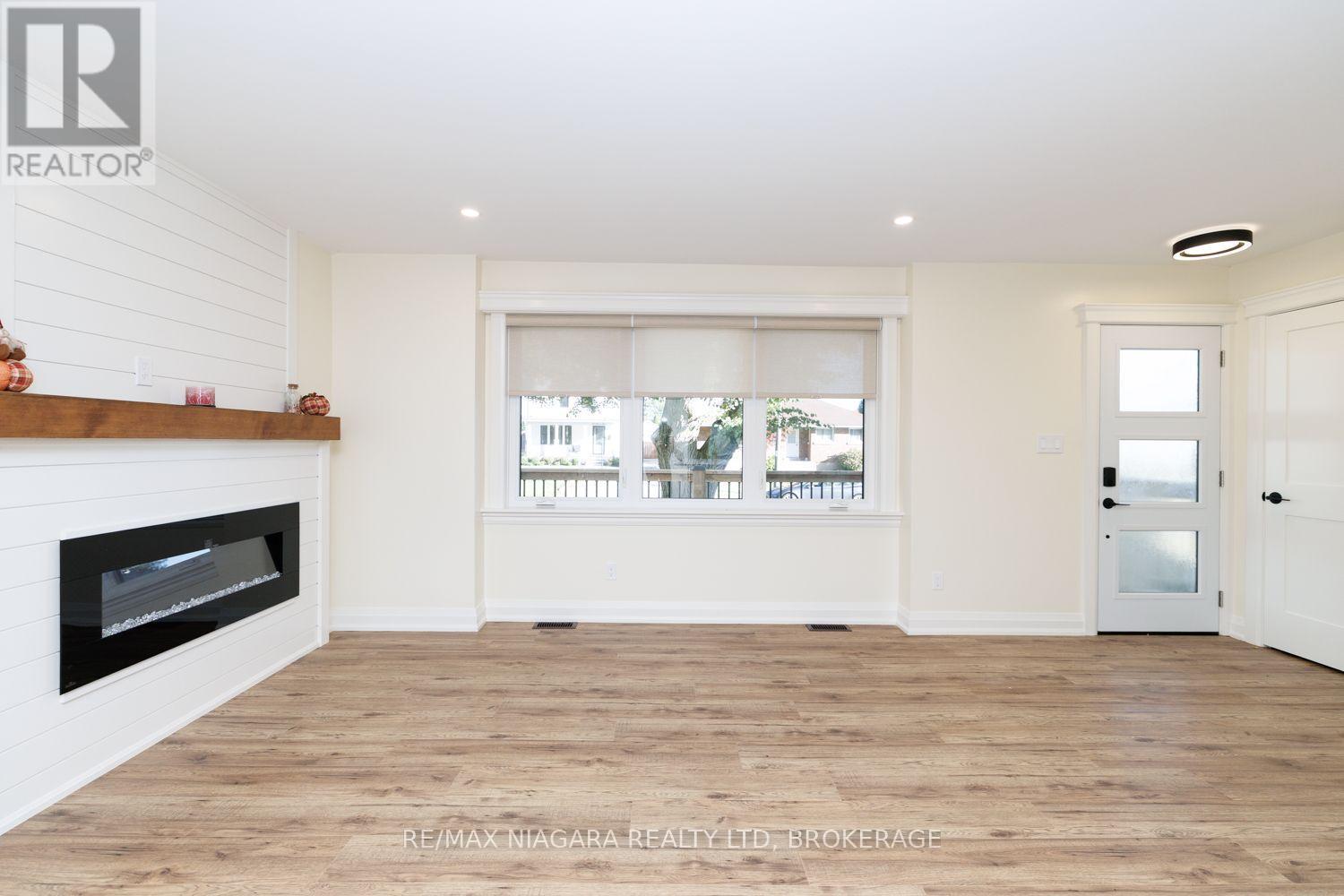245 Bowen Road Property Photo 9