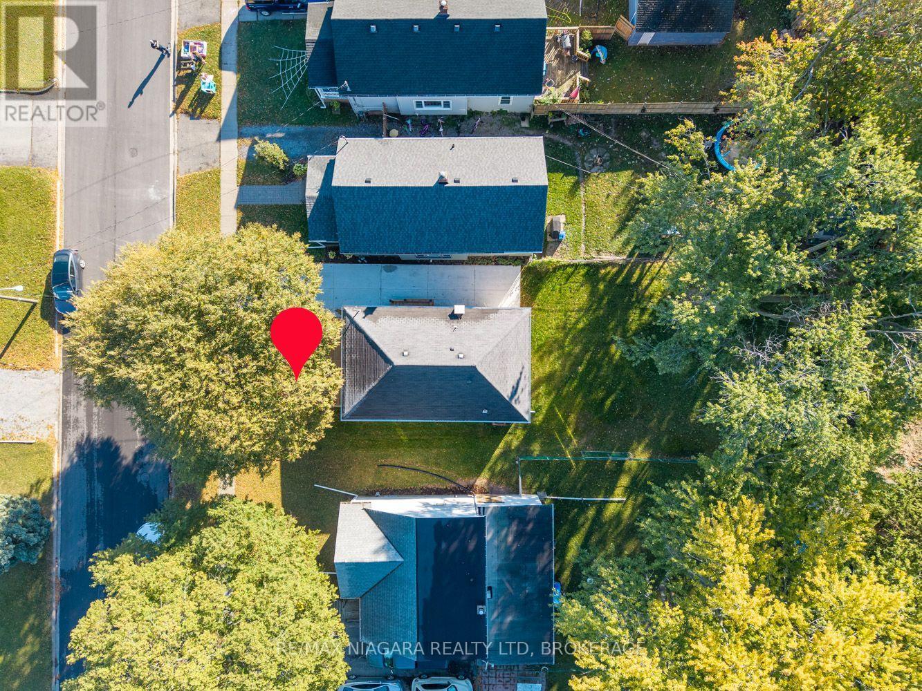 245 Bowen Road Property Photo 33