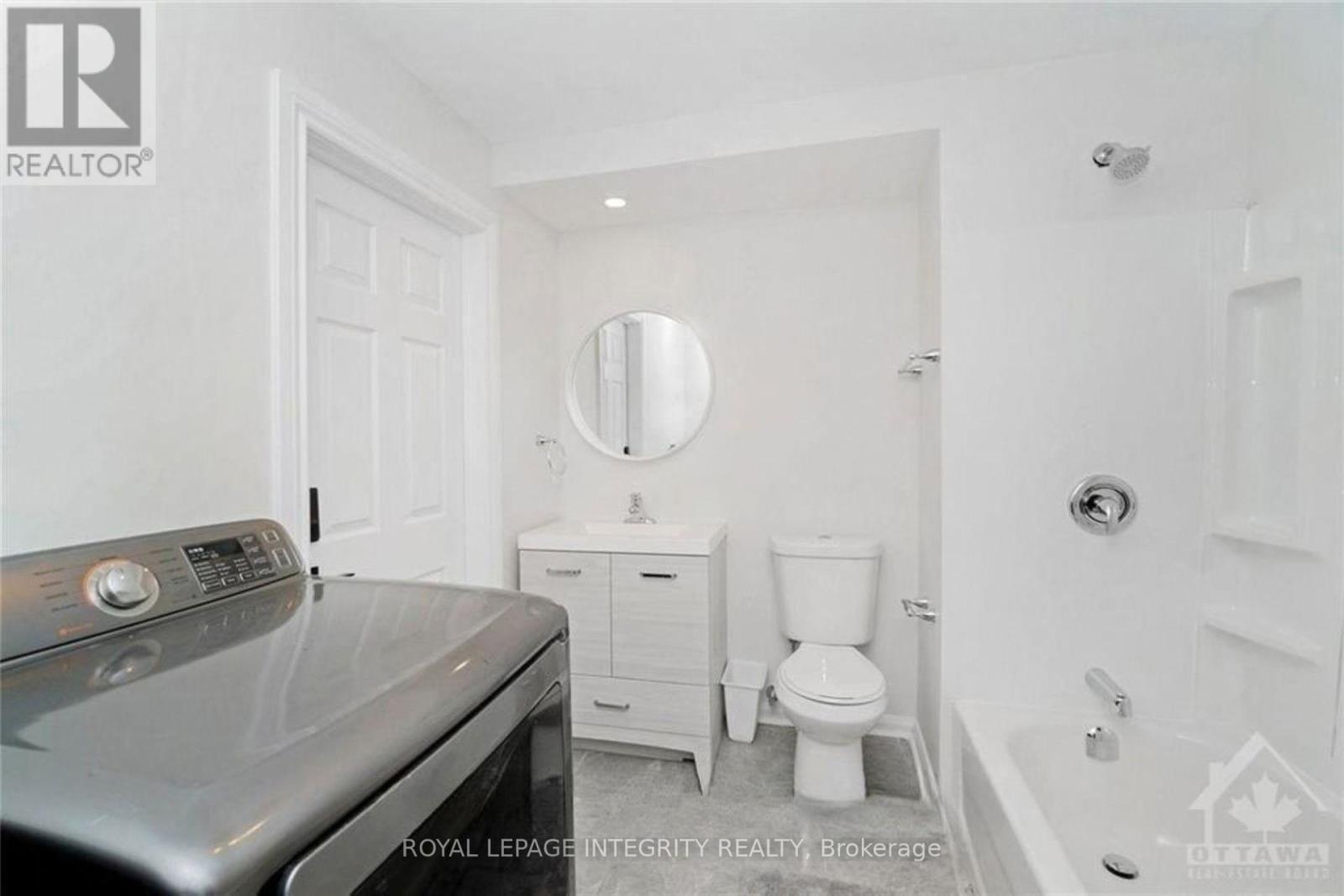 4525 8th Line Road Property Photo 38