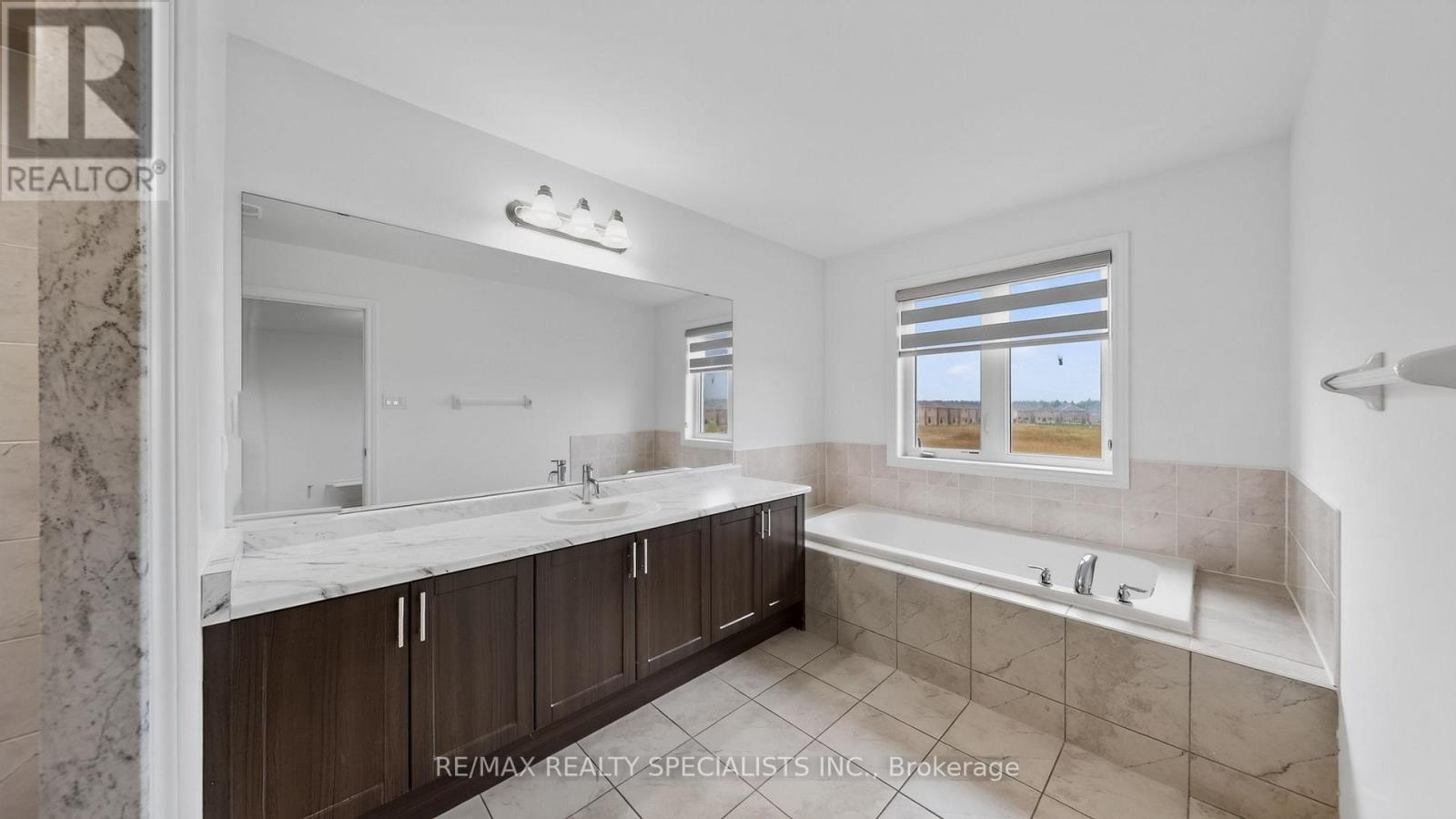 116 Seeley Avenue Property Photo 14