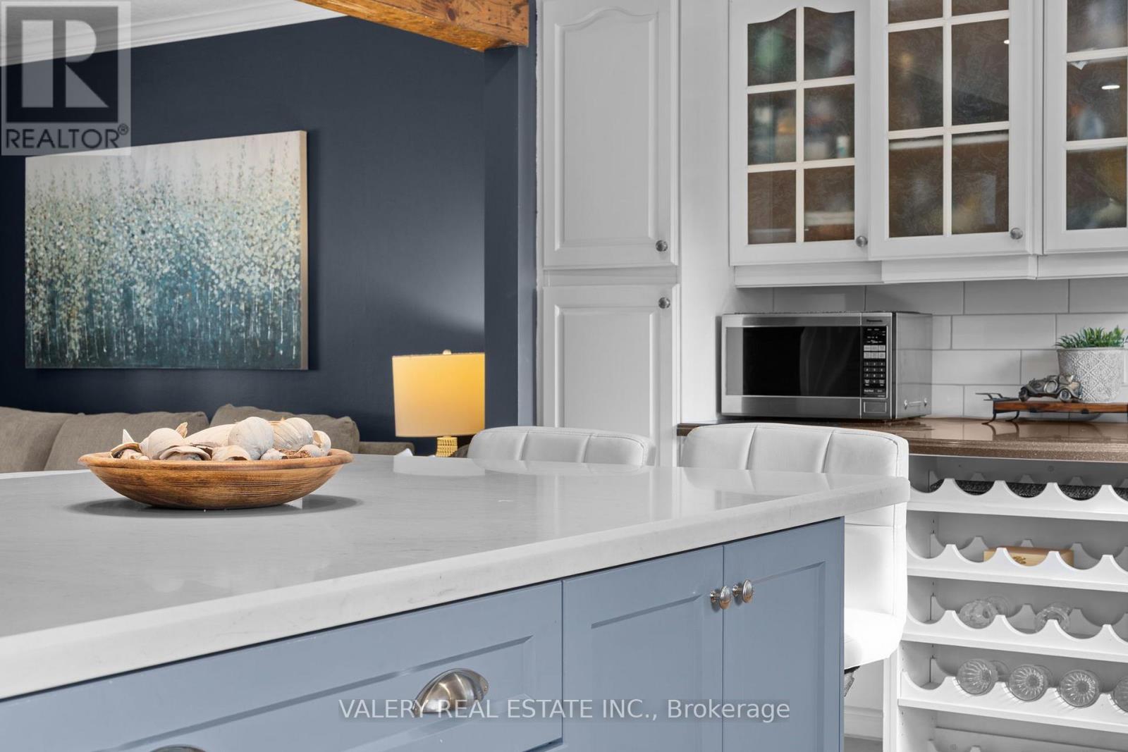 276 Maurice Street Property Photo 13