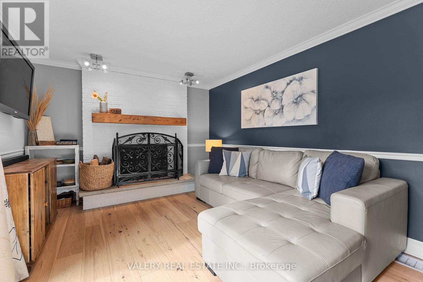 276 Maurice Street Property Photo 15