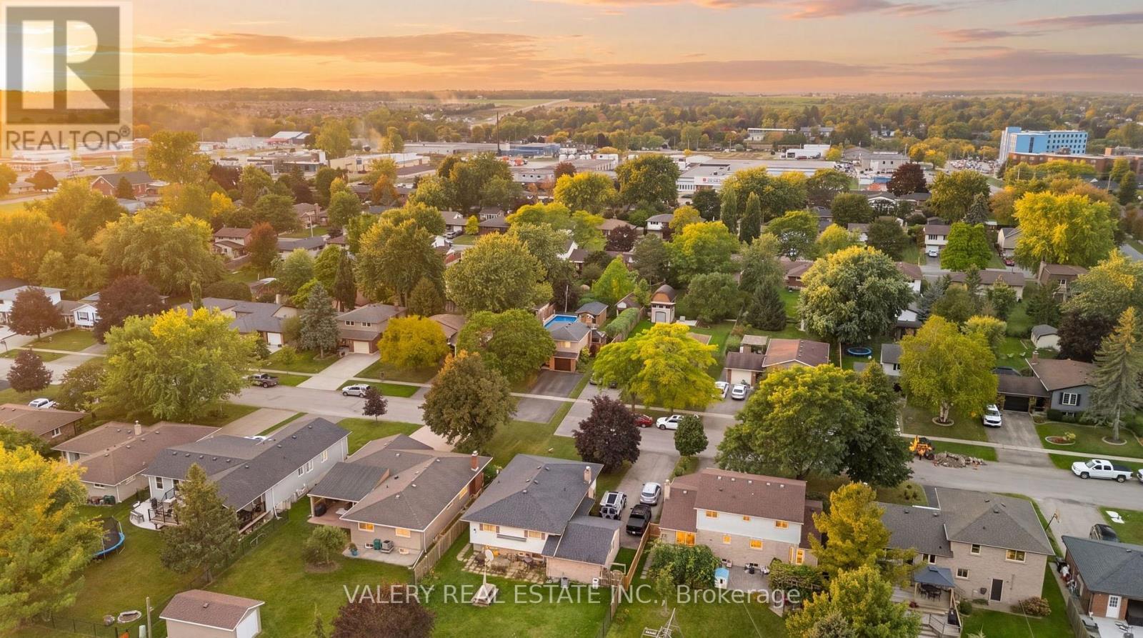 276 Maurice Street Property Photo 42