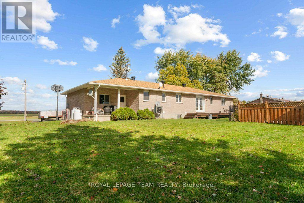 12570 County 18 Road Property Photo 33