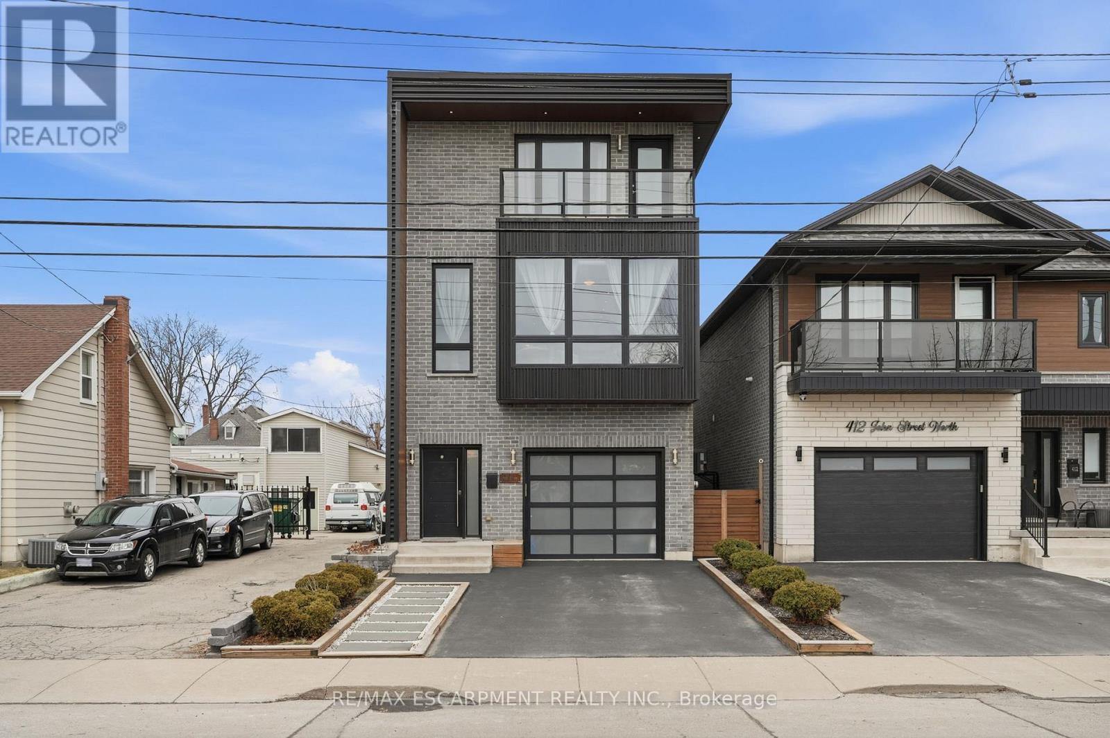 414 John Street Property Photo 1