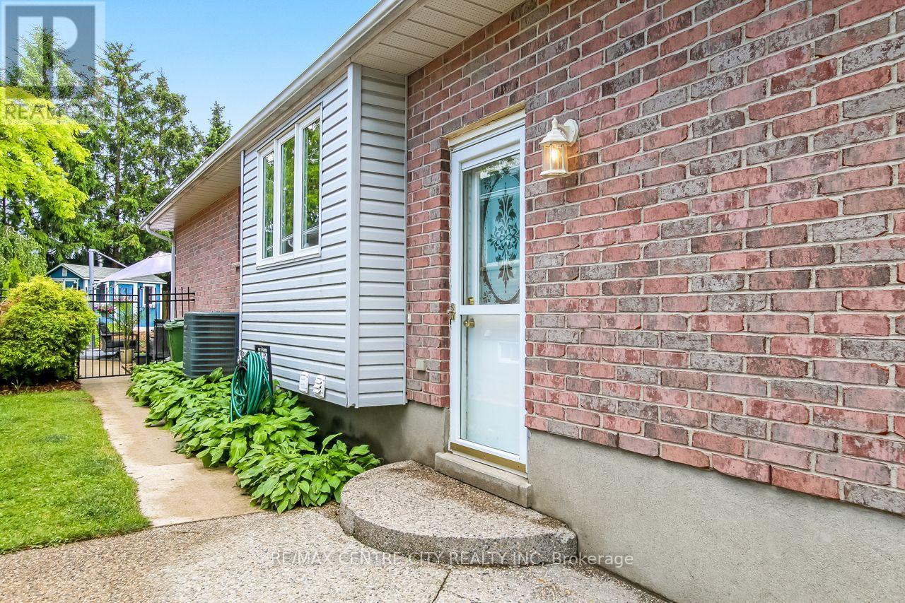 96 Carrie Crescent Property Photo 17