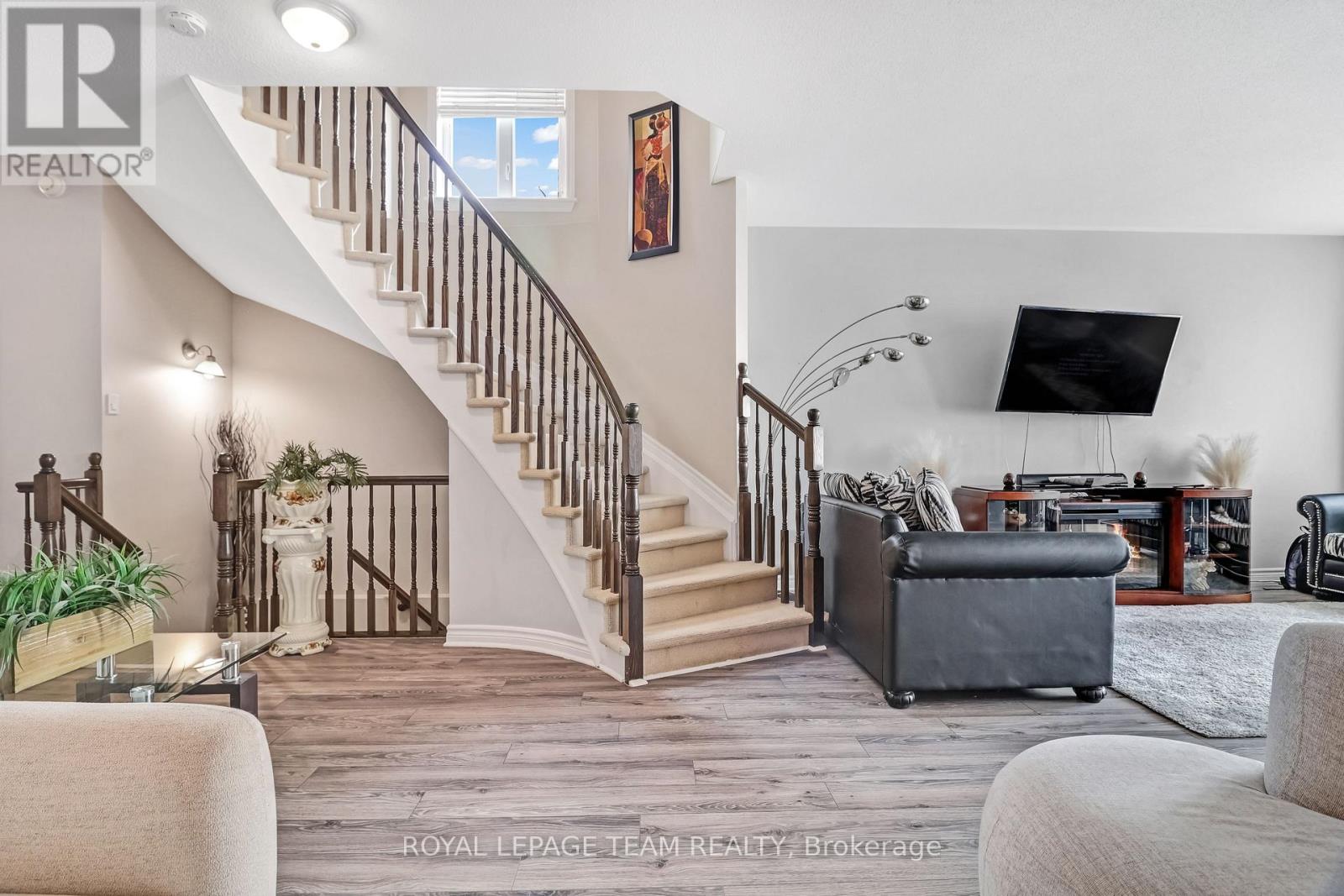 2224 Angelica Avenue Property Photo 13
