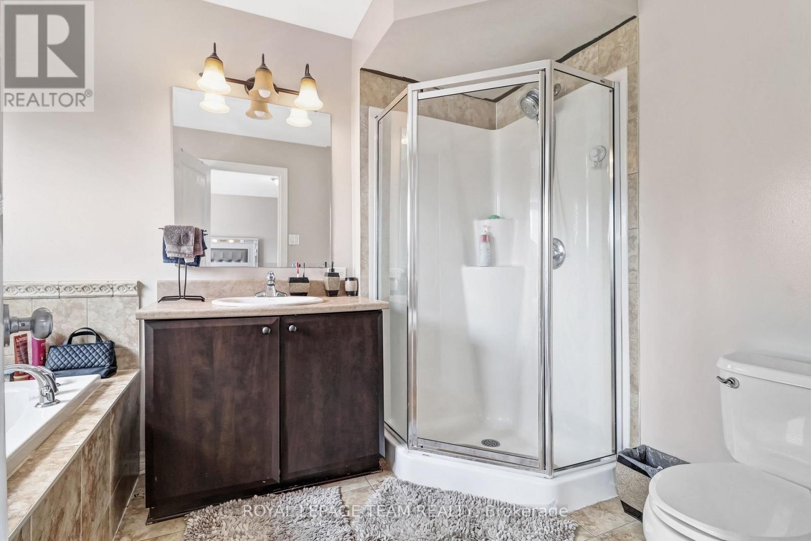2224 Angelica Avenue Property Photo 17