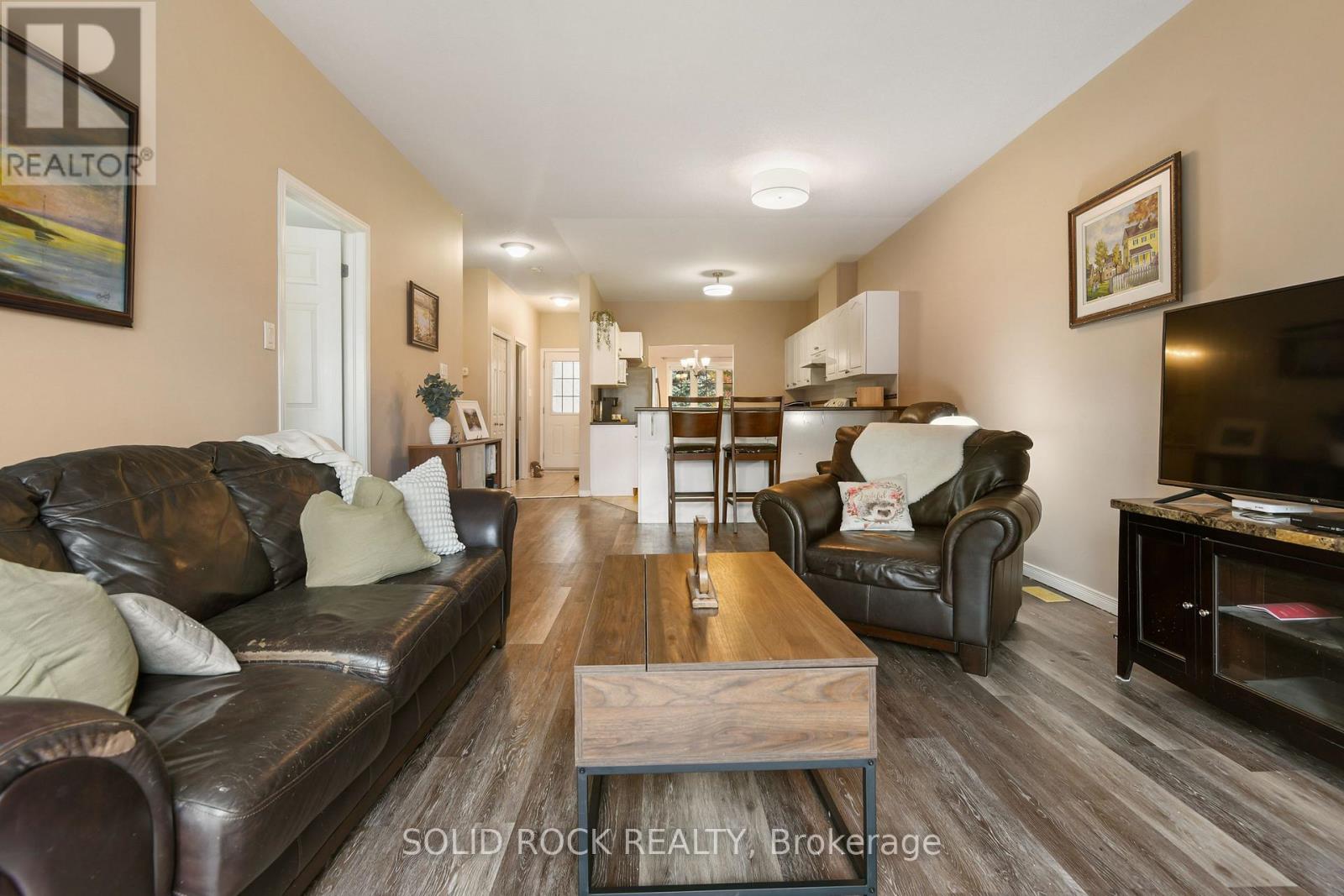16 Moe Robillard Street Property Photo 4
