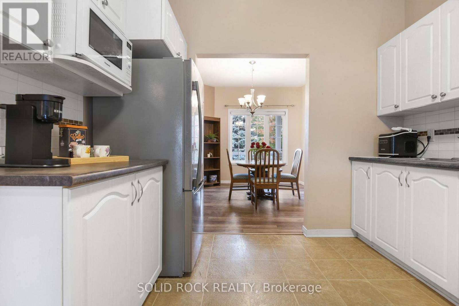 16 Moe Robillard Street Property Photo 11