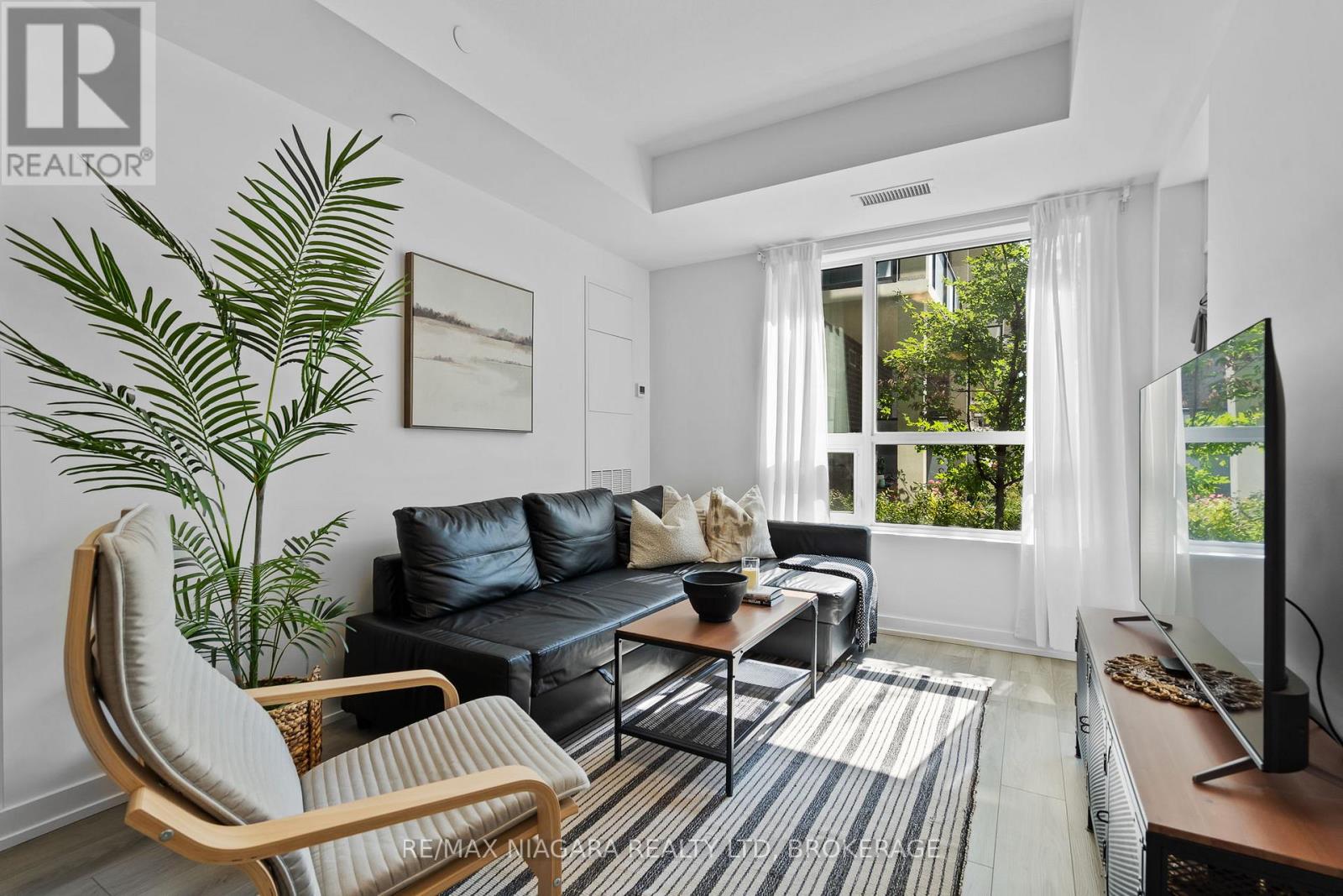 131 - 5055 Greenlane Road Property Photo 1