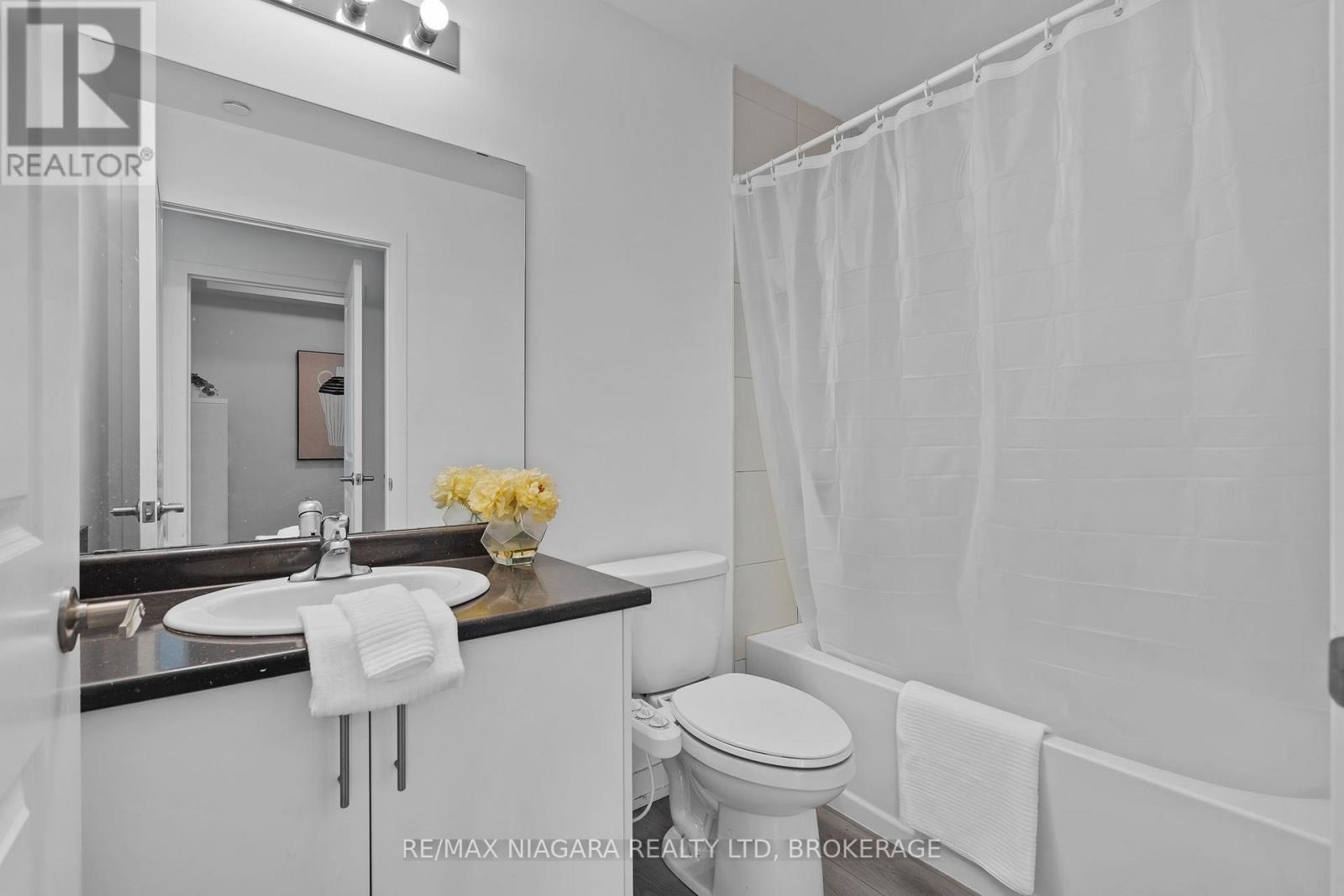 131 - 5055 Greenlane Road Property Photo 10