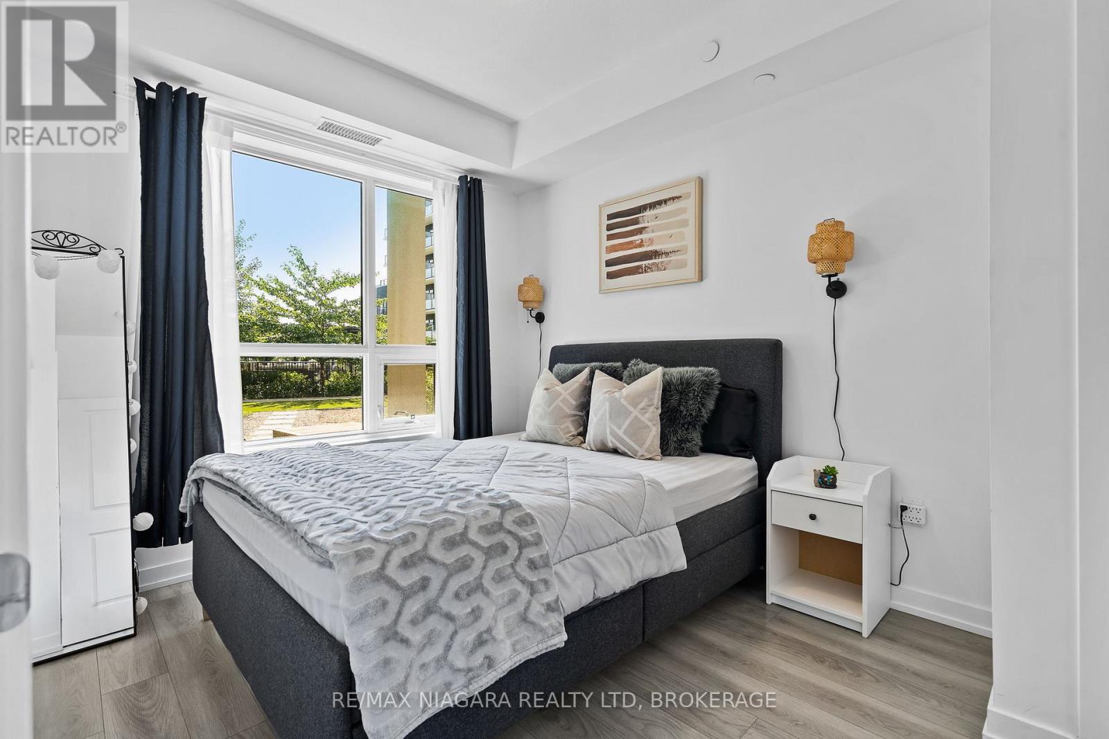 131 - 5055 Greenlane Road Property Photo 11