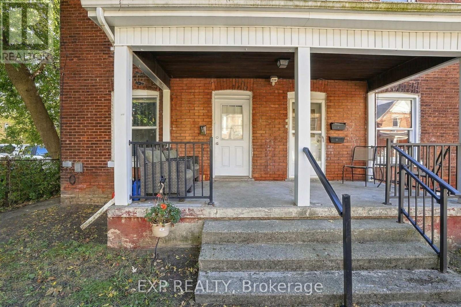 11 Hart Street Property Photo 2