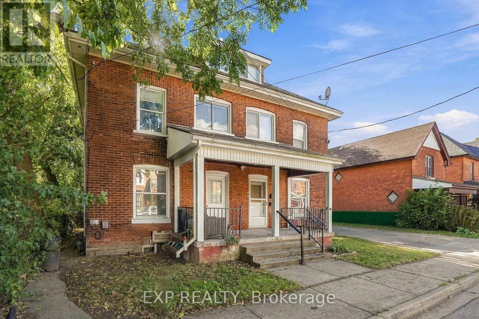11 Hart Street Property Photo 4
