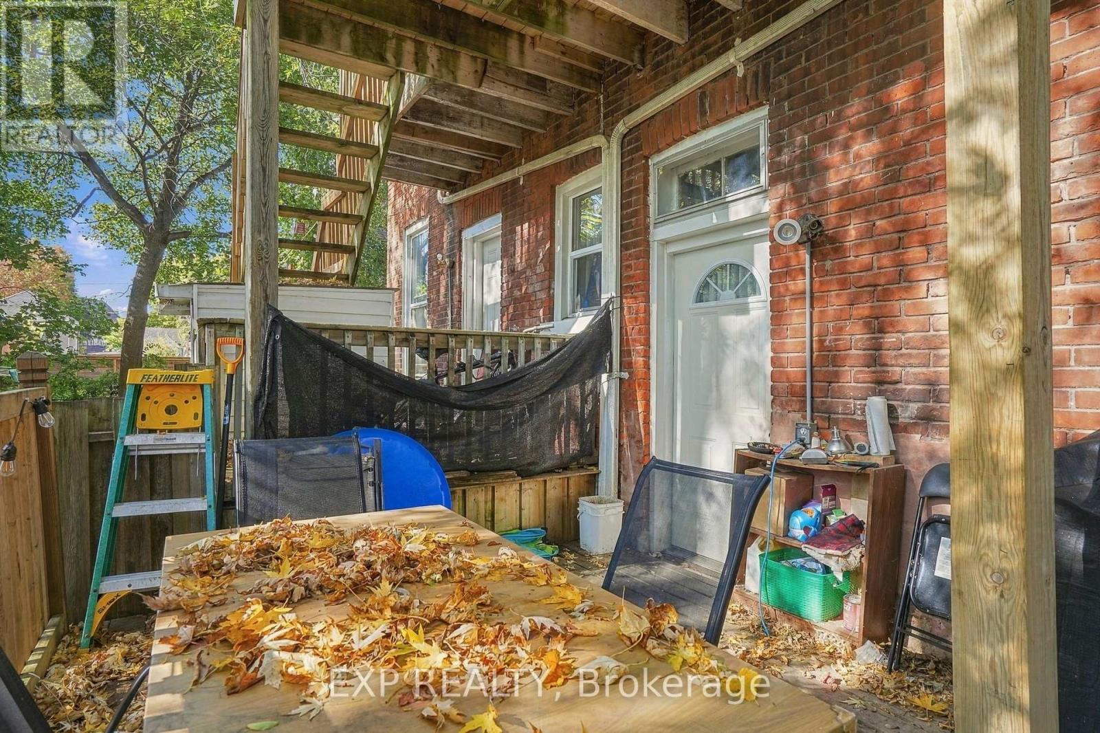 11 Hart Street Property Photo 8
