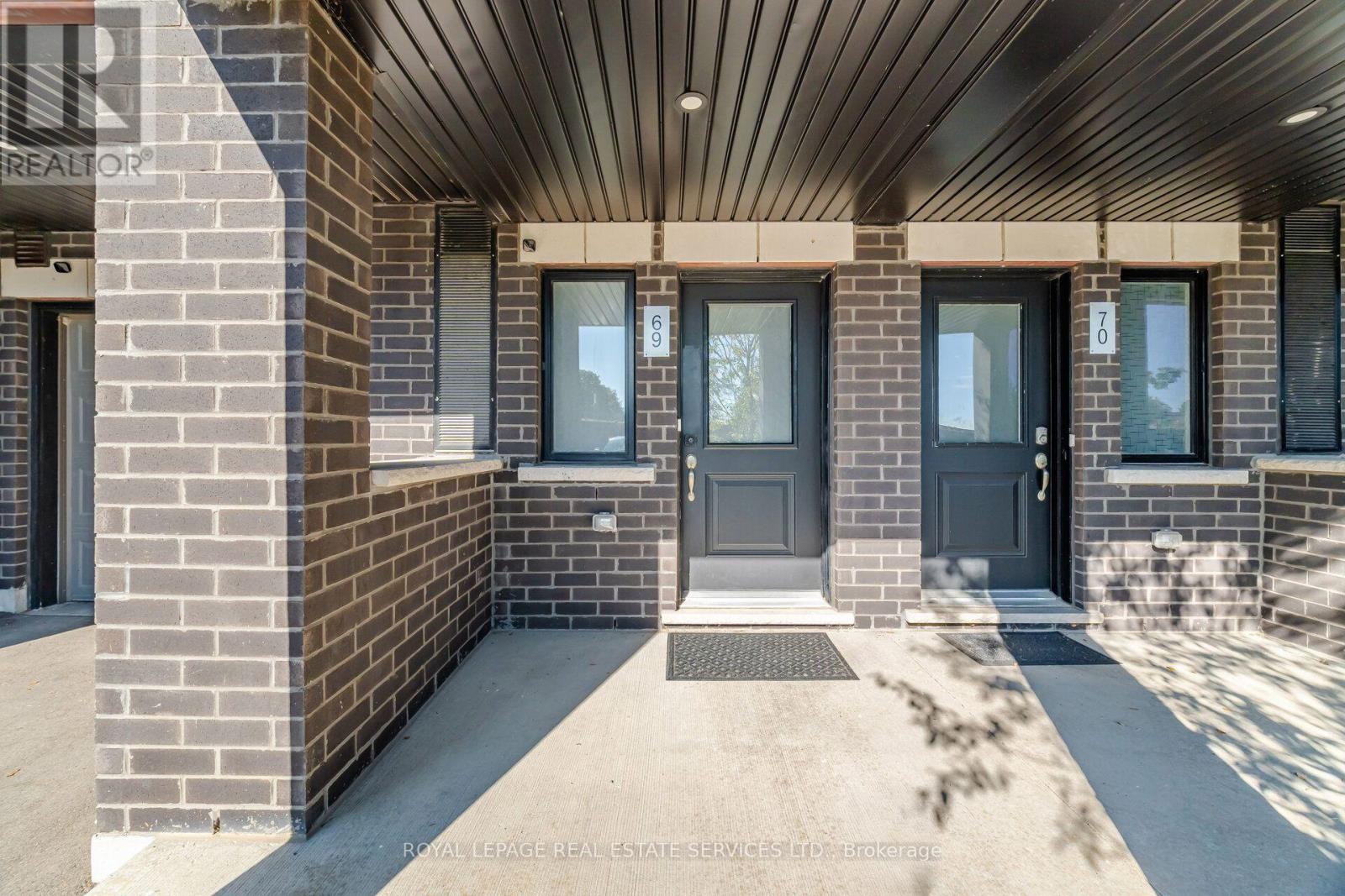 69 - 590 North Service Road Property Photo 7