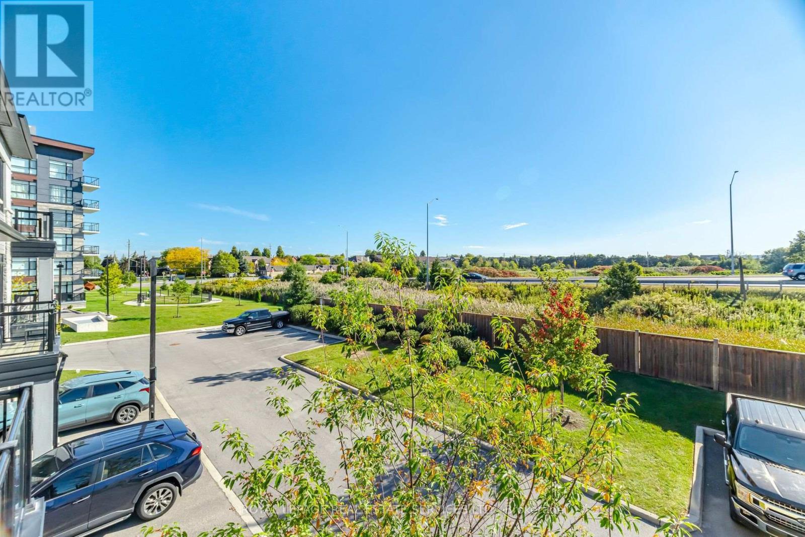 69 - 590 North Service Road Property Photo 49