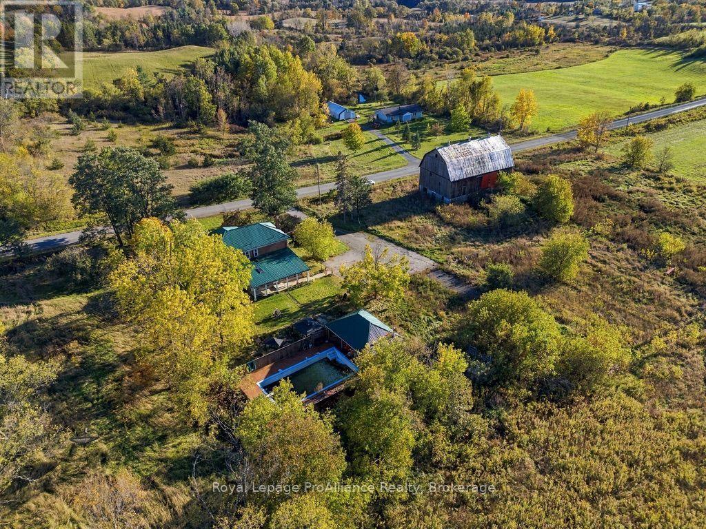 638 Wellmans Road Property Photo 3