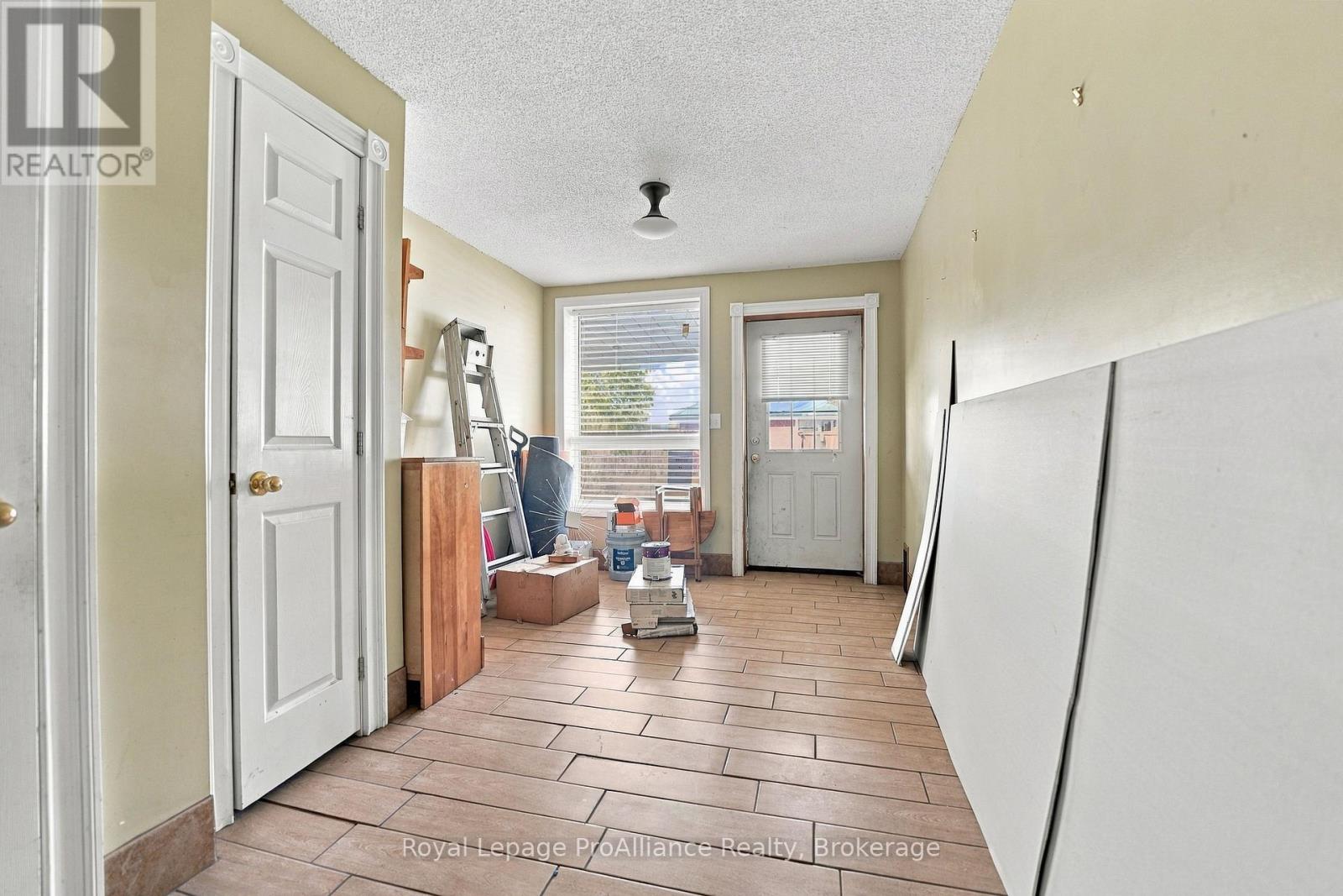 638 Wellmans Road Property Photo 8