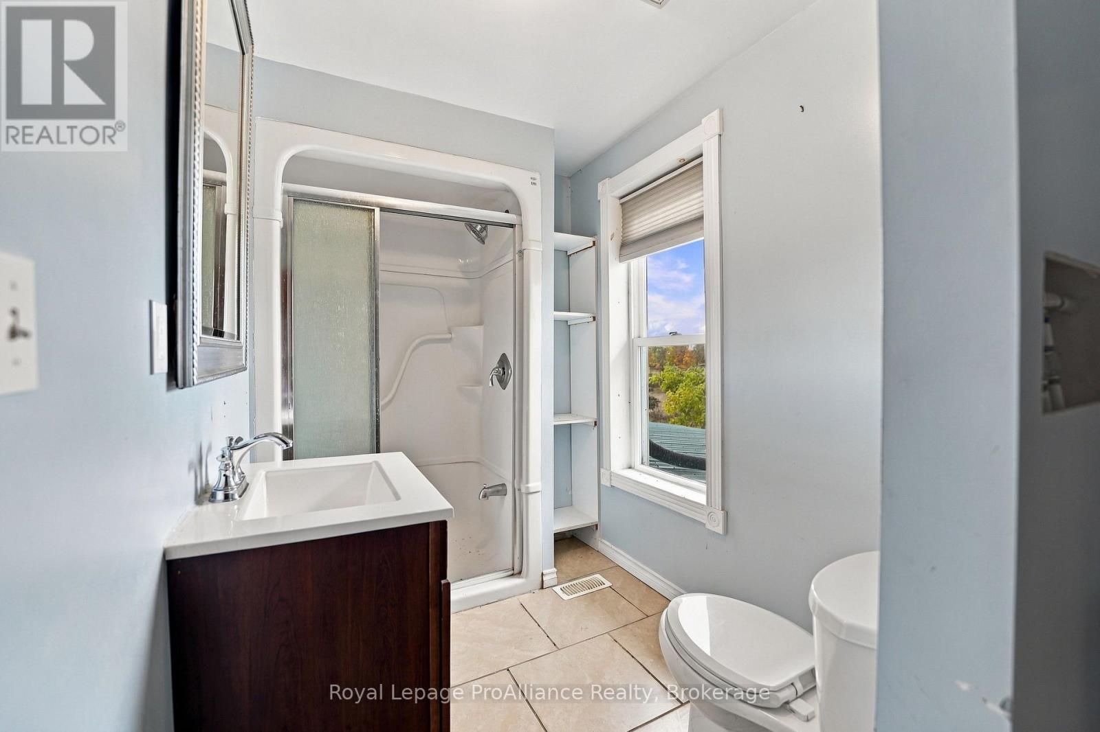 638 Wellmans Road Property Photo 33