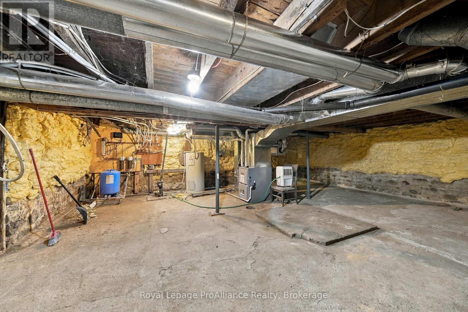 638 Wellmans Road Property Photo 35
