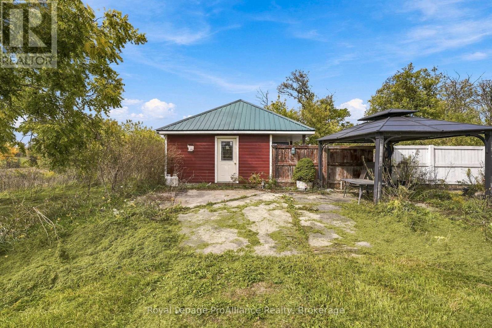 638 Wellmans Road Property Photo 36