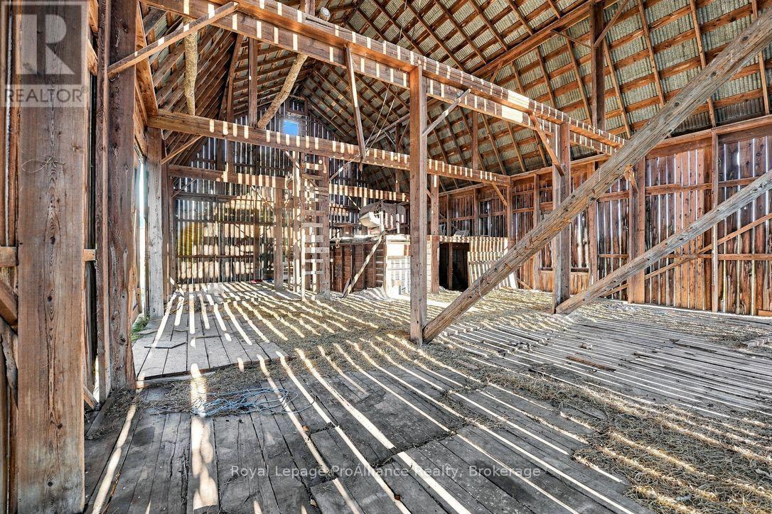 638 Wellmans Road Property Photo 42