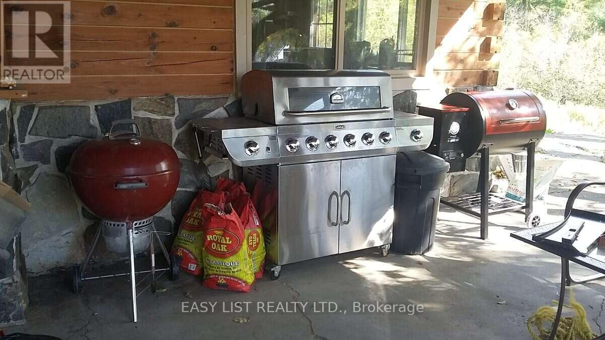 35 Kaladar Street Property Photo 5