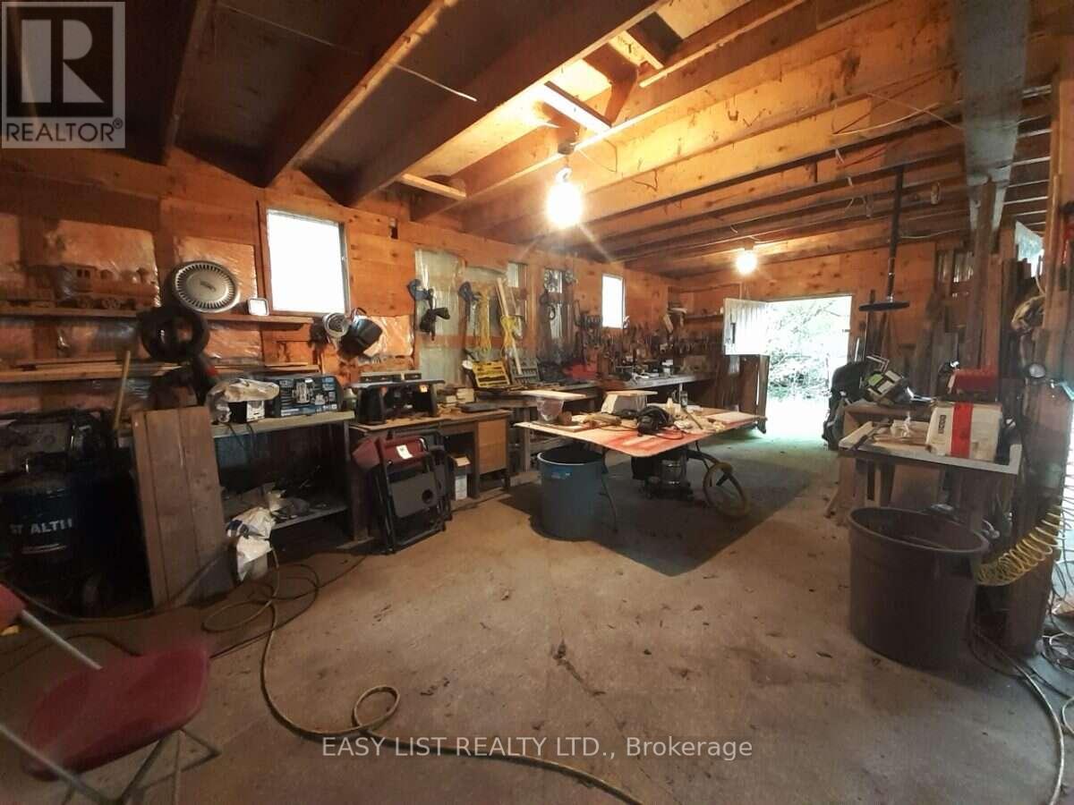 35 Kaladar Street Property Photo 15