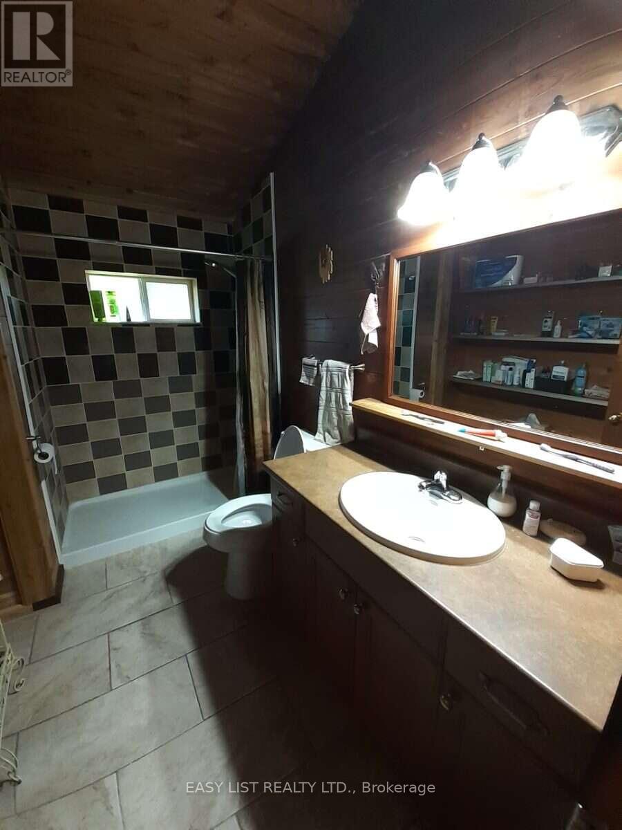 35 Kaladar Street Property Photo 28
