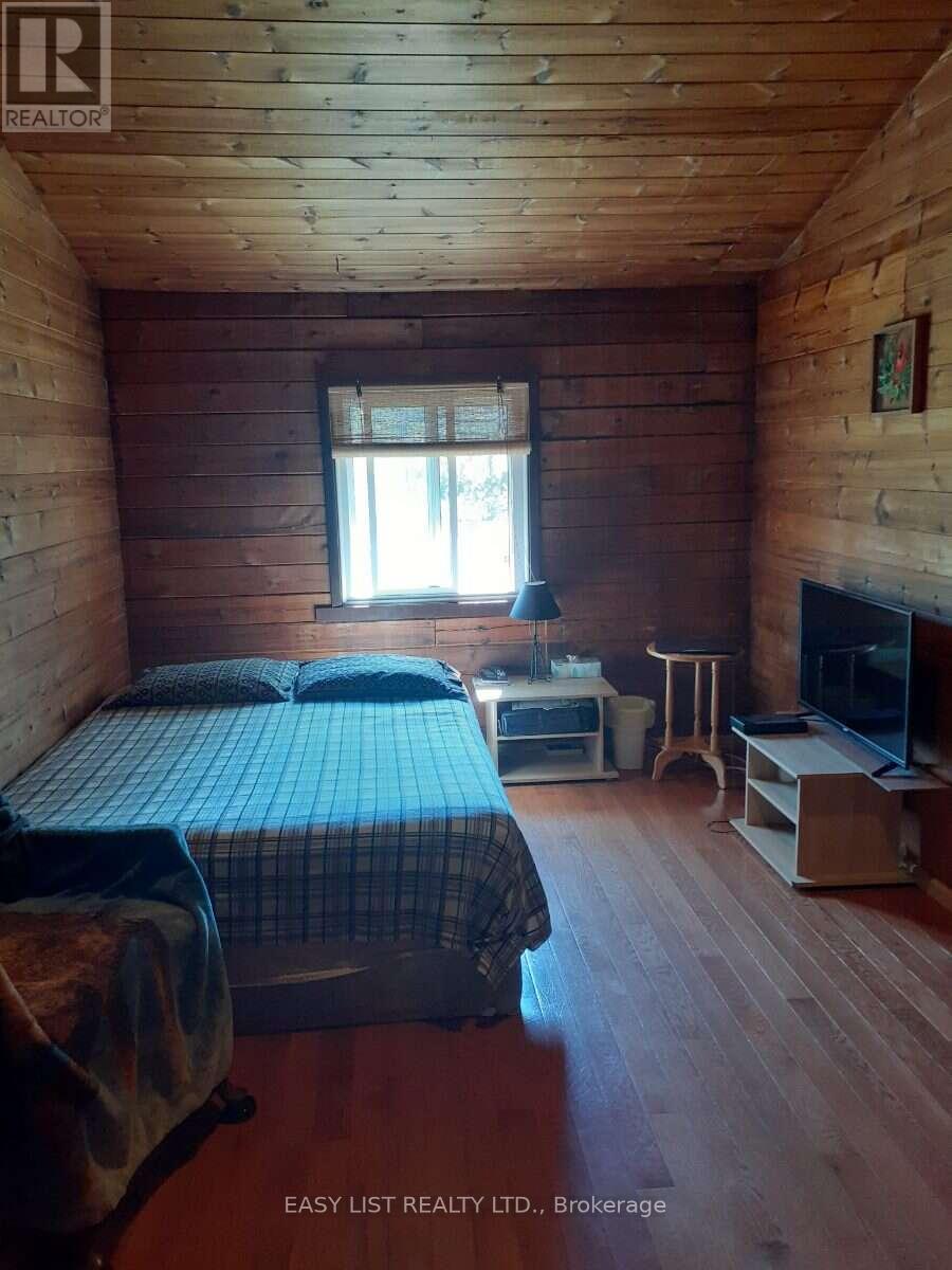 35 Kaladar Street Property Photo 30