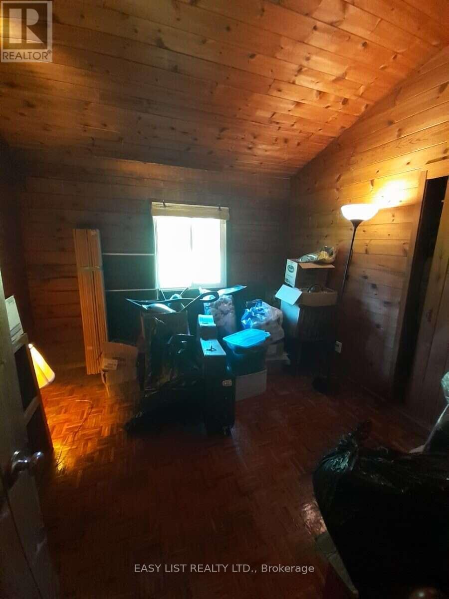 35 Kaladar Street Property Photo 36