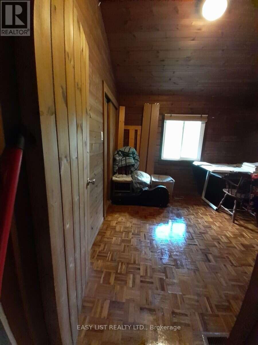 35 Kaladar Street Property Photo 40