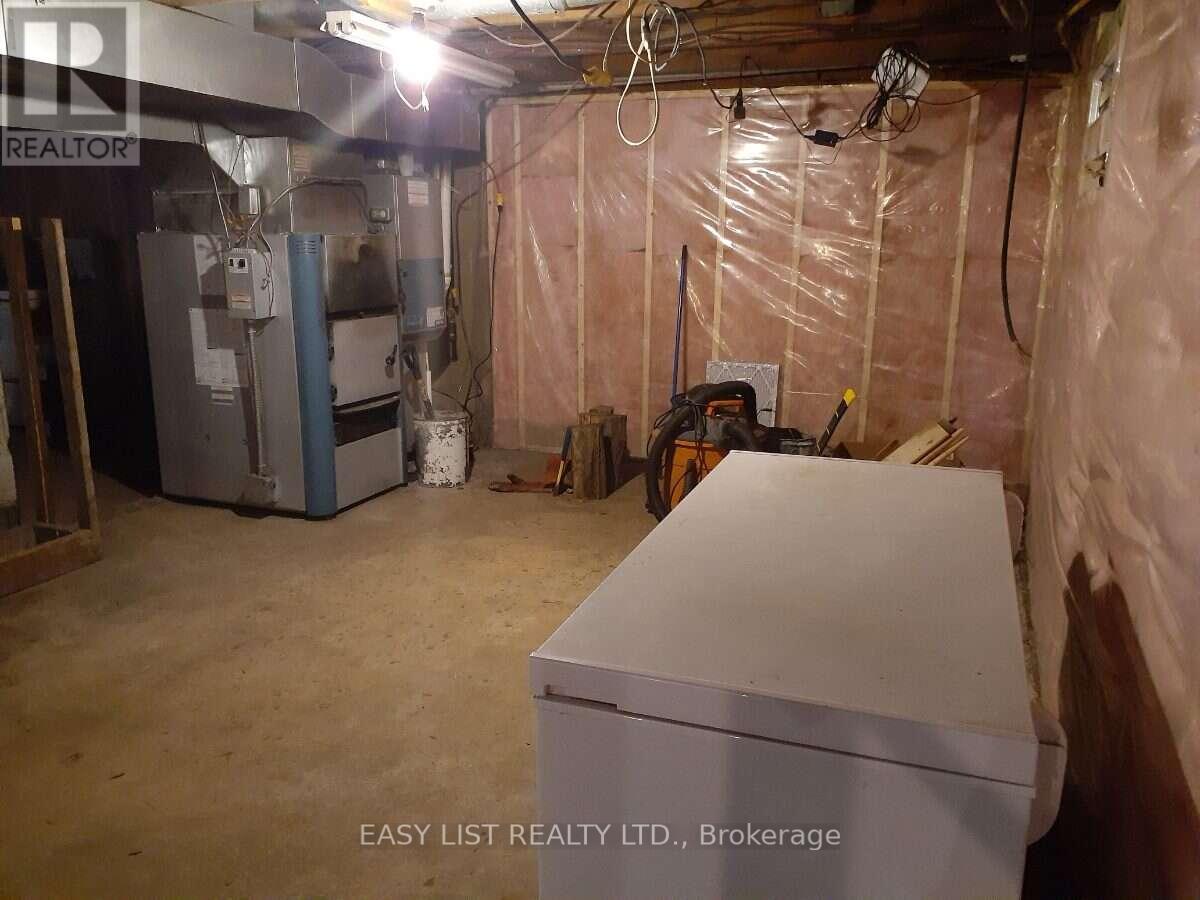 35 Kaladar Street Property Photo 44