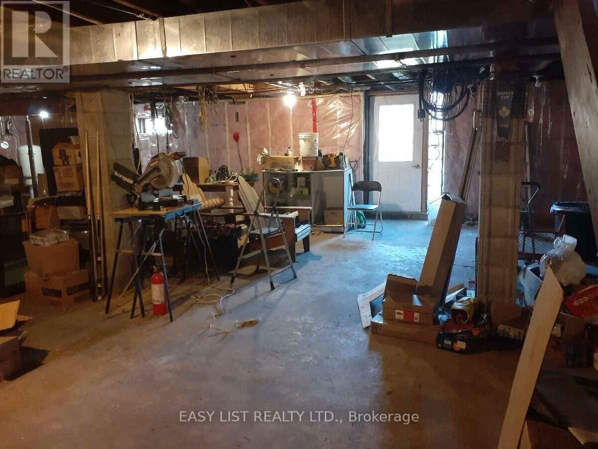 35 Kaladar Street Property Photo 46